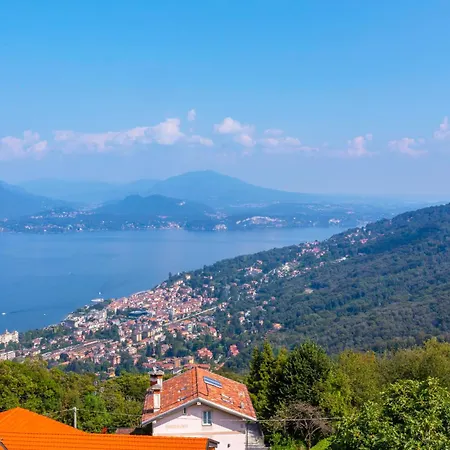 Nicoletta's View - Happy * ستريزا