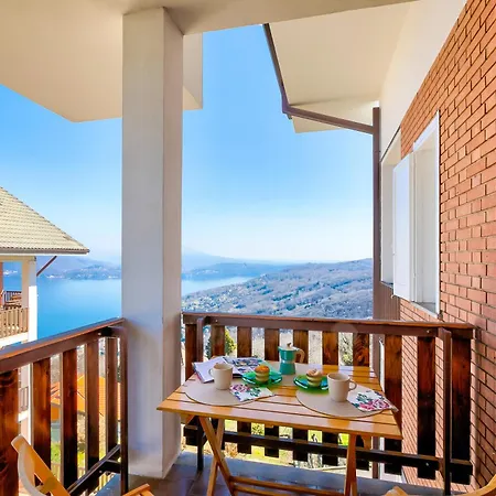Nicoletta'S Lake View With Balcony In Stresa - Happy Rentals