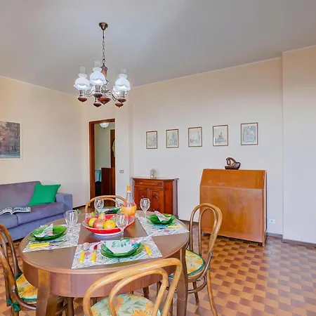 דירה Nicoletta'S Lake View With Balcony In Stresa - Happy Rentals *