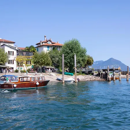 Nicoletta'S Lake View With Balcony In Stresa - Happy Rentals * סטרסה